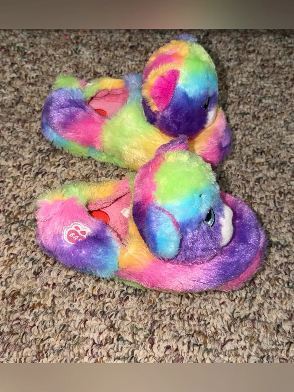 Girls size XS size 11-12 Build-A-Bear Rainbow Tie-Dye‎ Plush Slippers